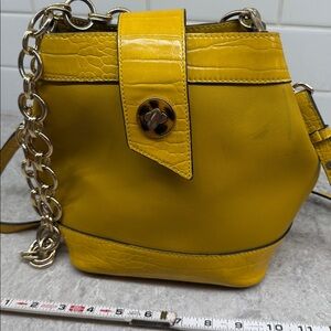 Topshop Yellow Crossbody bag with detatchable Chain and Strap Handles.